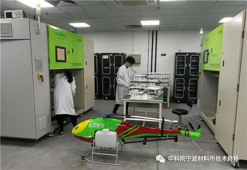 寧波材料所聯(lián)合江蘇菲沃泰納米科技公司攻克電子產(chǎn)品防水涂層關(guān)鍵技術(shù)